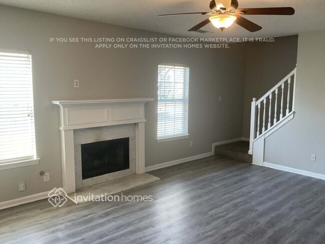 6813 Fireside Ln