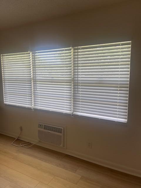 Photo - 90 Mansfield C