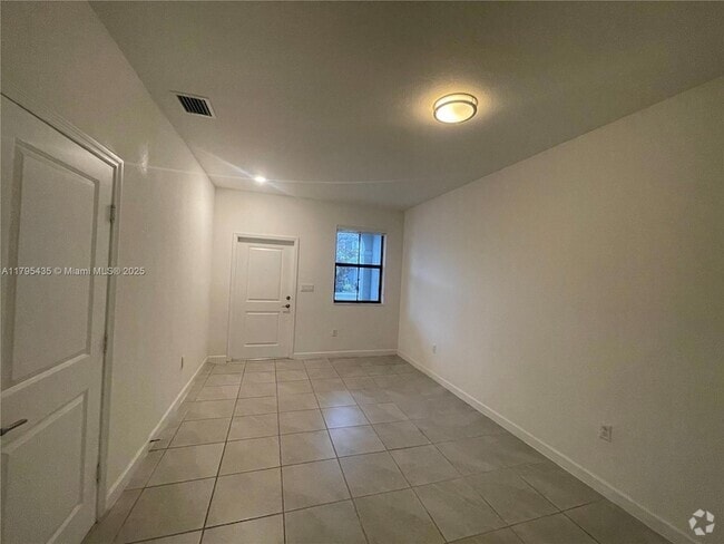 Building Photo - 13383 SW 287th Ter Rental