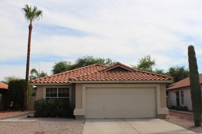Building Photo - 1017 W Redondo Dr Rental
