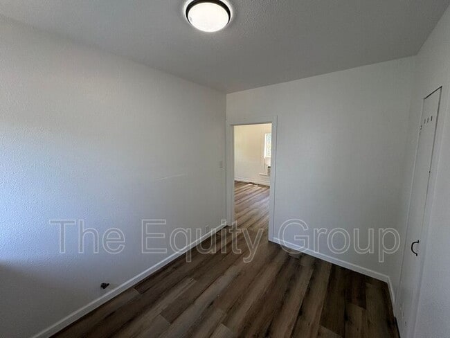Photo - 337 N H St Unit 1