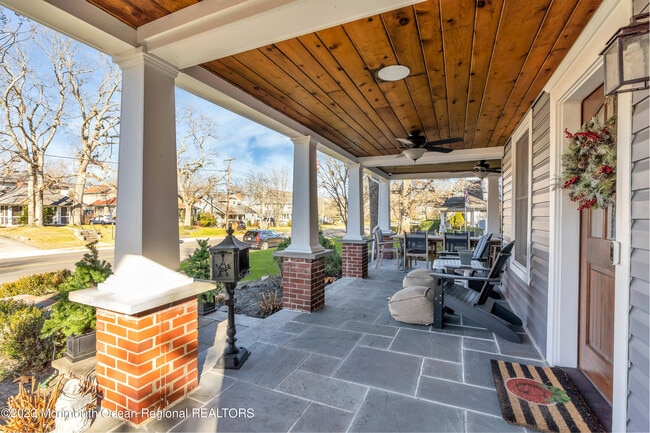 Photo - 337 South Blvd