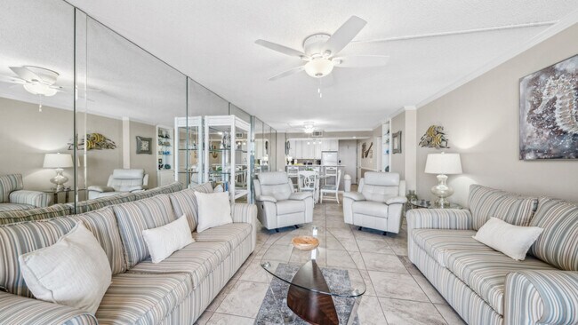 Building Photo - 7205 Thomas Dr Rental