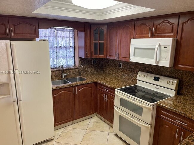 Photo - 10851 SW 6th St Unit 5