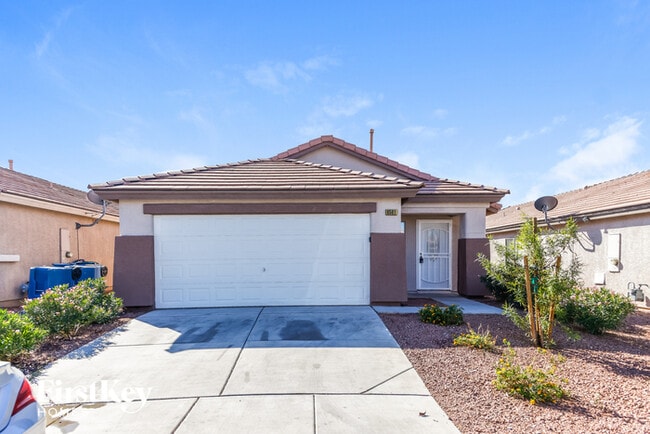 Building Photo - 6561 Duck Hill Springs Dr