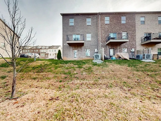 Photo - 206 Charlotte Everly Cir