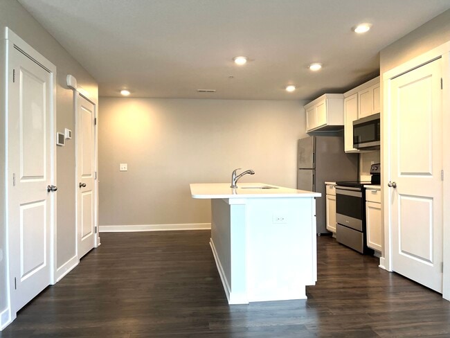 Photo - 213 NE 23rd Ln