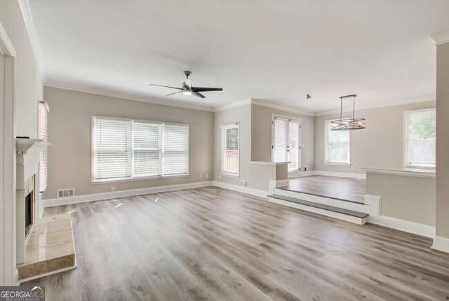 Photo - 3 S Riversong Ln