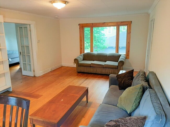 Photo - 123 Columbia St Unidad 2