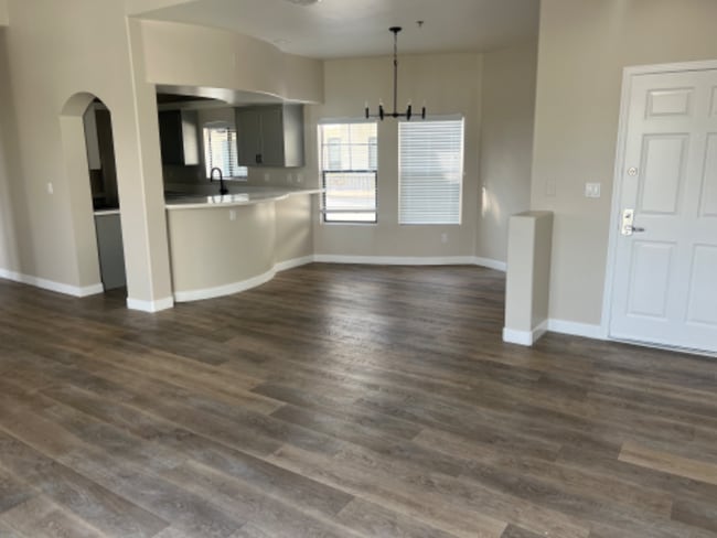 Building Photo - 4623 Willis Ave Rental