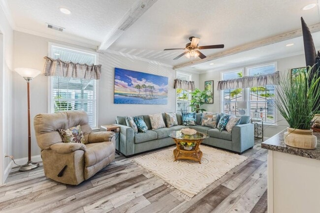 Photo - 12581 Coconut Dr