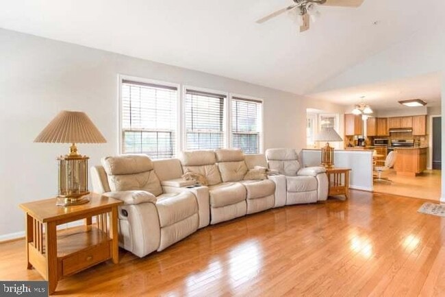 Photo - 14801 Arabian Ln