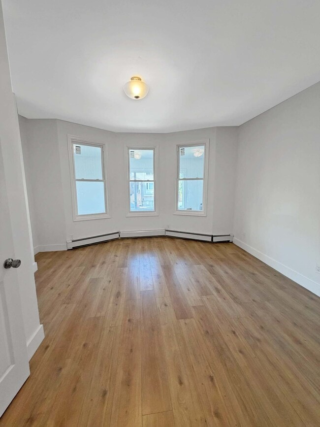 Photo - 132 Bayview Ave Unidad 1
