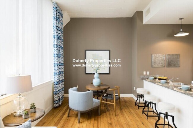 Photo - 305 Dutton St Condo Unit 0-0125