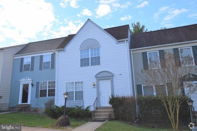 Building Photo - 6605 Briarleigh Way Rental