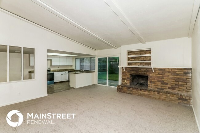 Photo - 16814 Macleish Dr