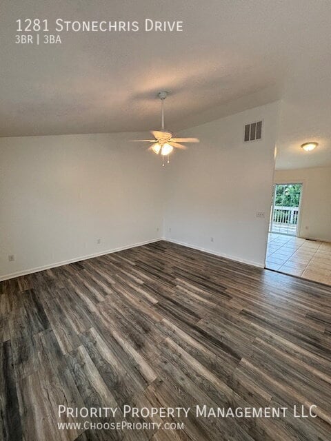 Photo - 1281 Stonechris Dr