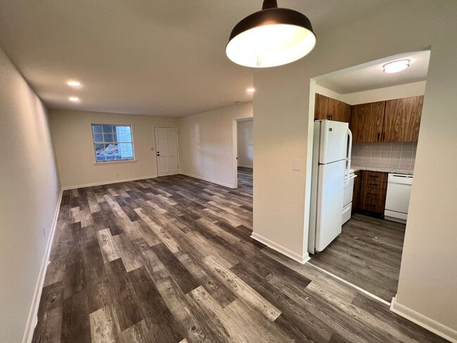 Photo - 2845 Dayton Blvd Unit 1