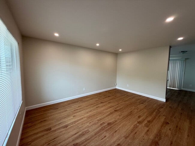Photo - 3 bedroom/ 2 Bathroom Home for Rent In Rohnert Park!