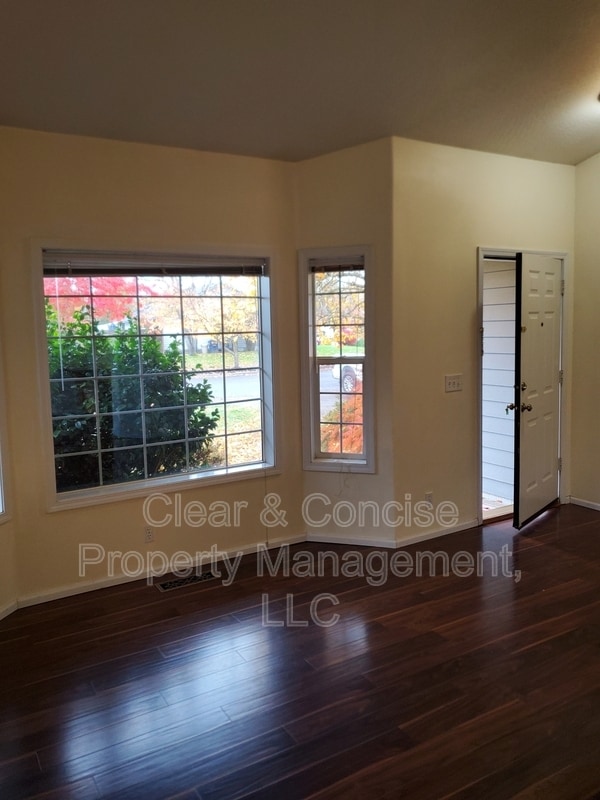 Photo - 3611 Berkshire St