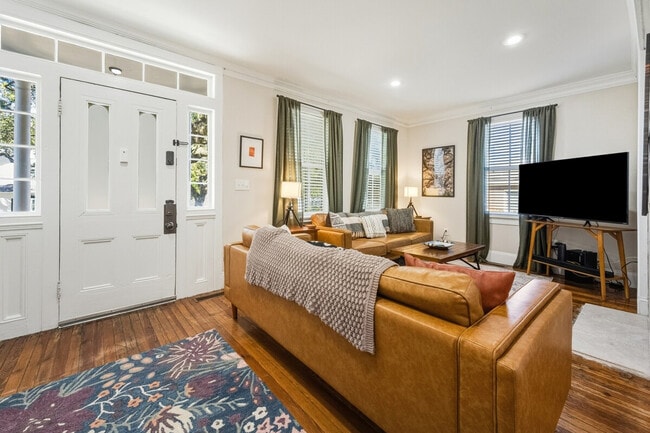 Photo - 220 Cleland St Unit ID1300981P