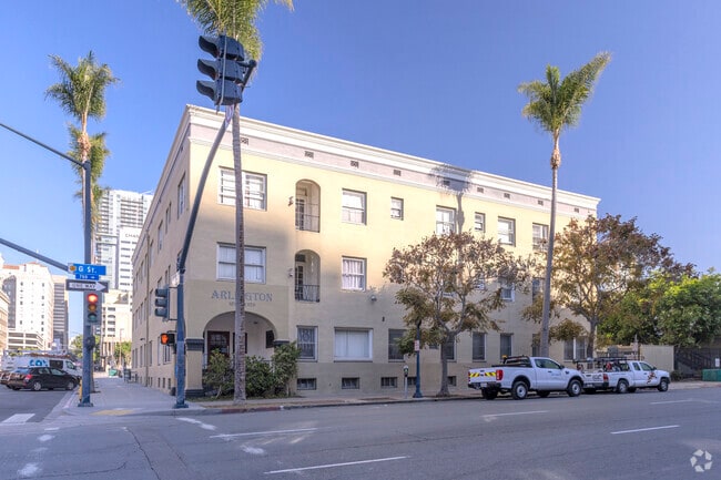 Photo - Arlington Apartments