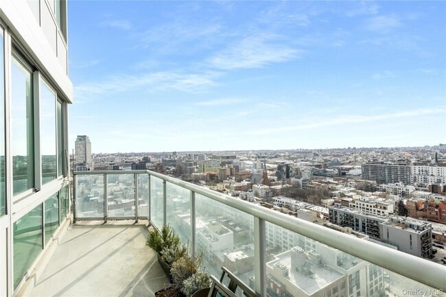 Photo - 47-05 Center Blvd