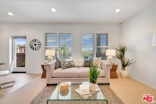 Photo - 6020 S Seabluff Dr