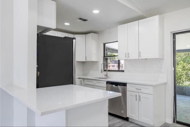 Photo - 3711 Shady Grove Cir