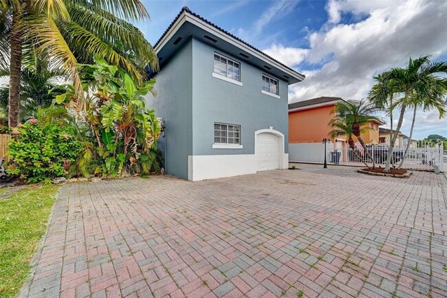 Photo - 14125 SW 167th Terrace