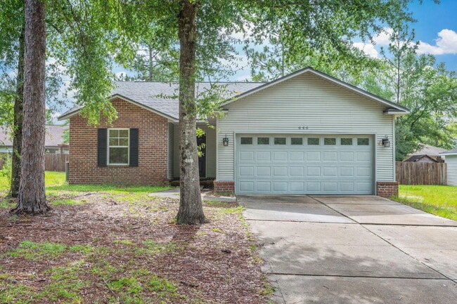 Building Photo - 646 Hunters Ridge Rd