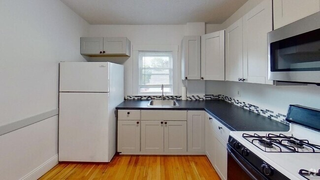 Building Photo - 48 Chubbuck St Unit 2 Rental