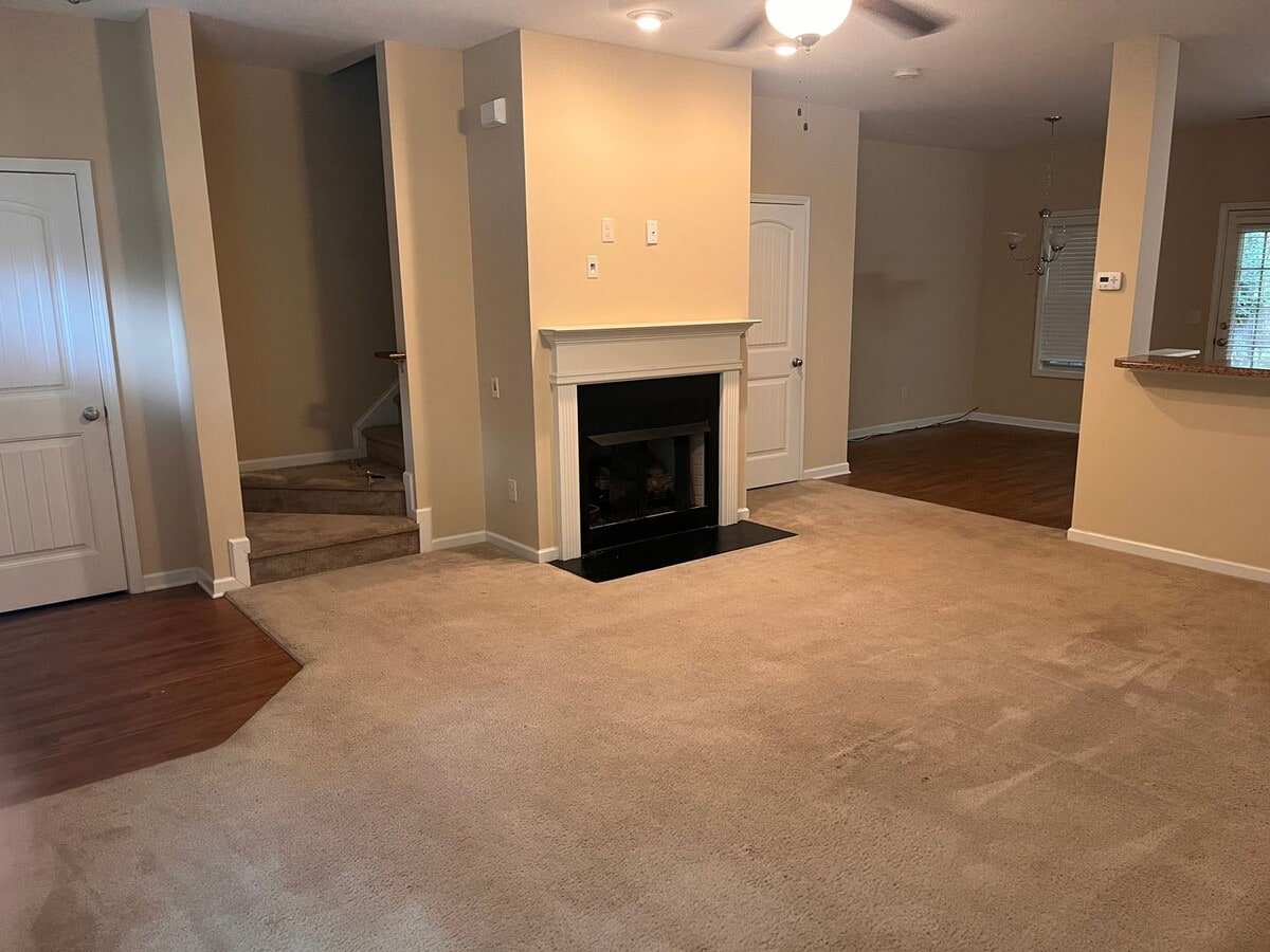 Photo - Lovely Townhouse