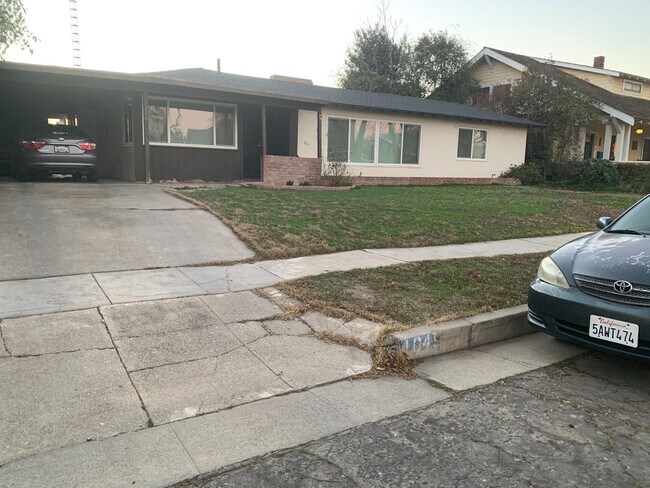 For Rent in Newman! - For Rent in Newman! House