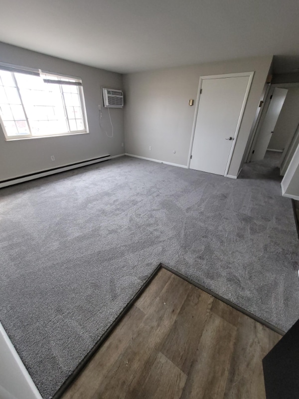 Building Photo - 4600 Applegrove St NW Rental
