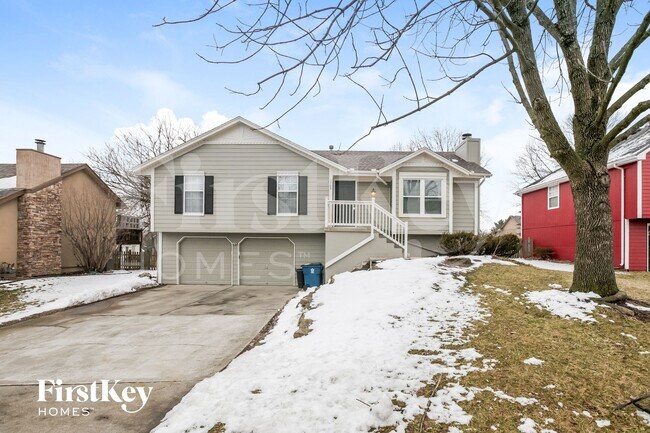 Photo - 1709 NE Auburn Dr