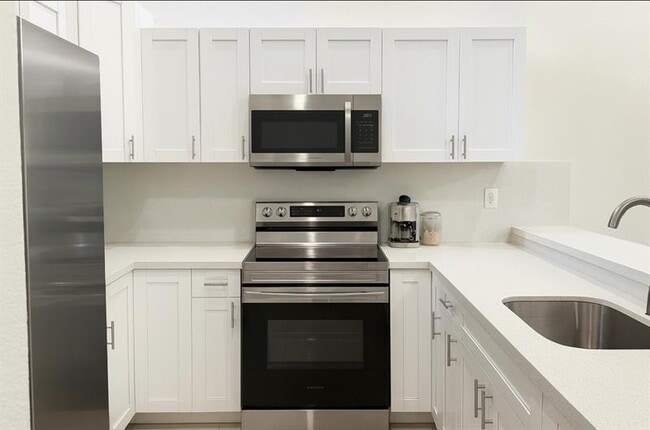 Photo - 9215 SW 141st Pl Unit 0
