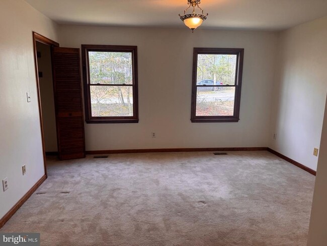 Photo - 420 Council Bluffs Ct