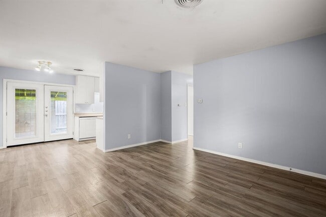 Photo - 2021 Wheless Ln