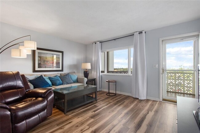 Photo - 1235 S Highland Ave Unit 5-608