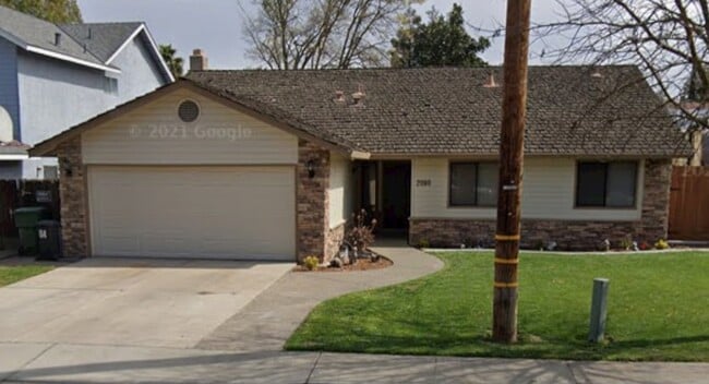 Photo - 2090 N Berkeley Ave