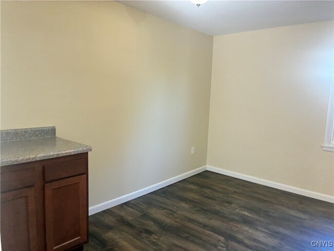 Photo - 129 S Collingwood Ave Apartamento