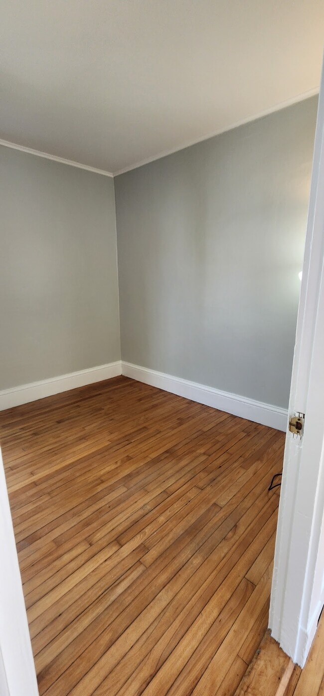 Photo - 57 Parker St Unidad 1st floor