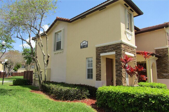 Photo - 1485 NE 33rd Rd Unit 101-1