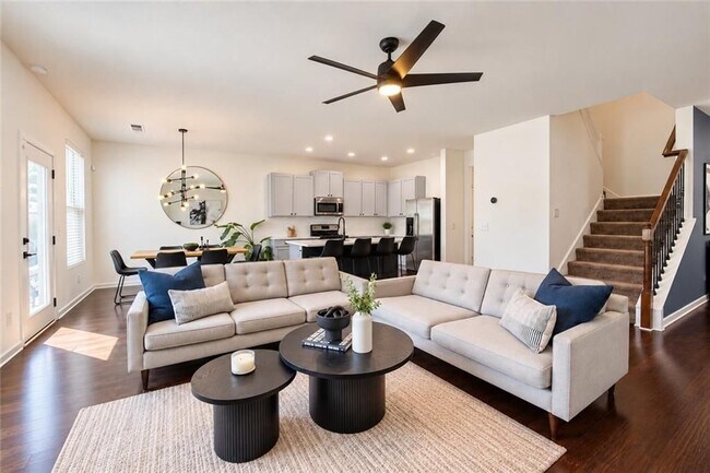 5114 Rapahoe Trail