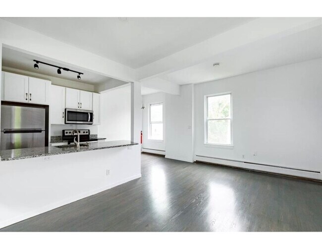 Photo - 144 Union St