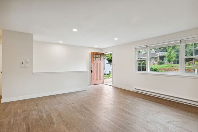 1421 Spruce Ave Unit 1421