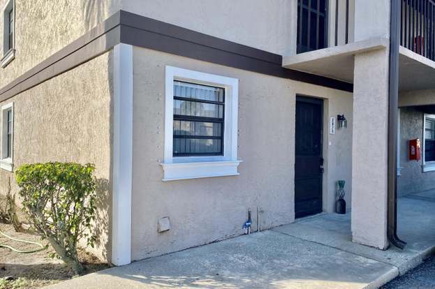 Building Photo - 2875 Regency Dr Rental