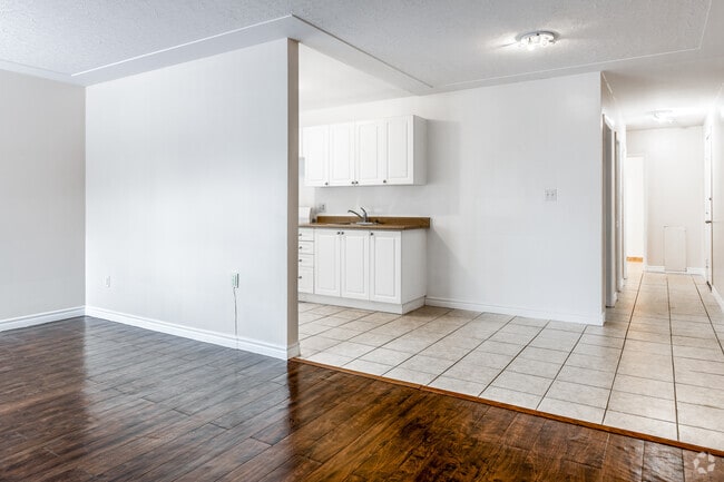 2BR, 1BA - 600SF - Living Room - The Eleanor