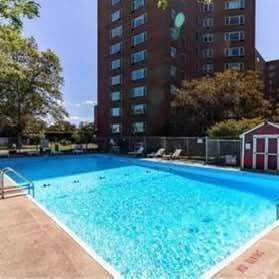 Building Photo - 11820 Edgewater Dr